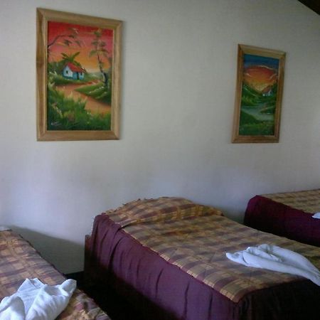 Hostel Villa Verde Monteverde Exterior foto