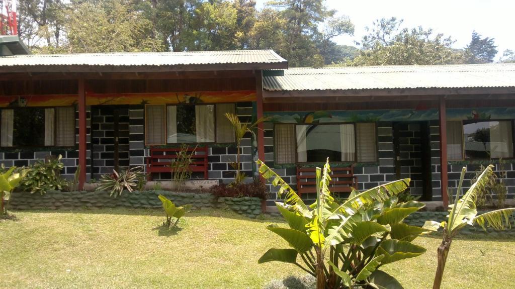 Hostel Villa Verde Monteverde Exterior foto